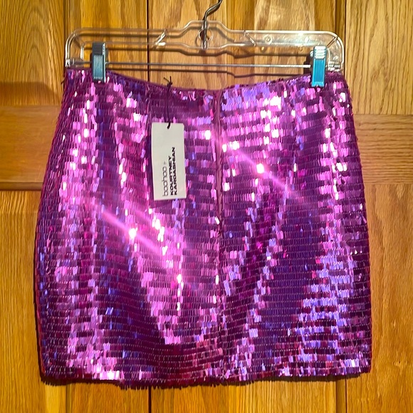 Boohoo x Kourtney Kardashian Barbie Pink Sequin Mini Skirt NWT - Picture 5 of 5